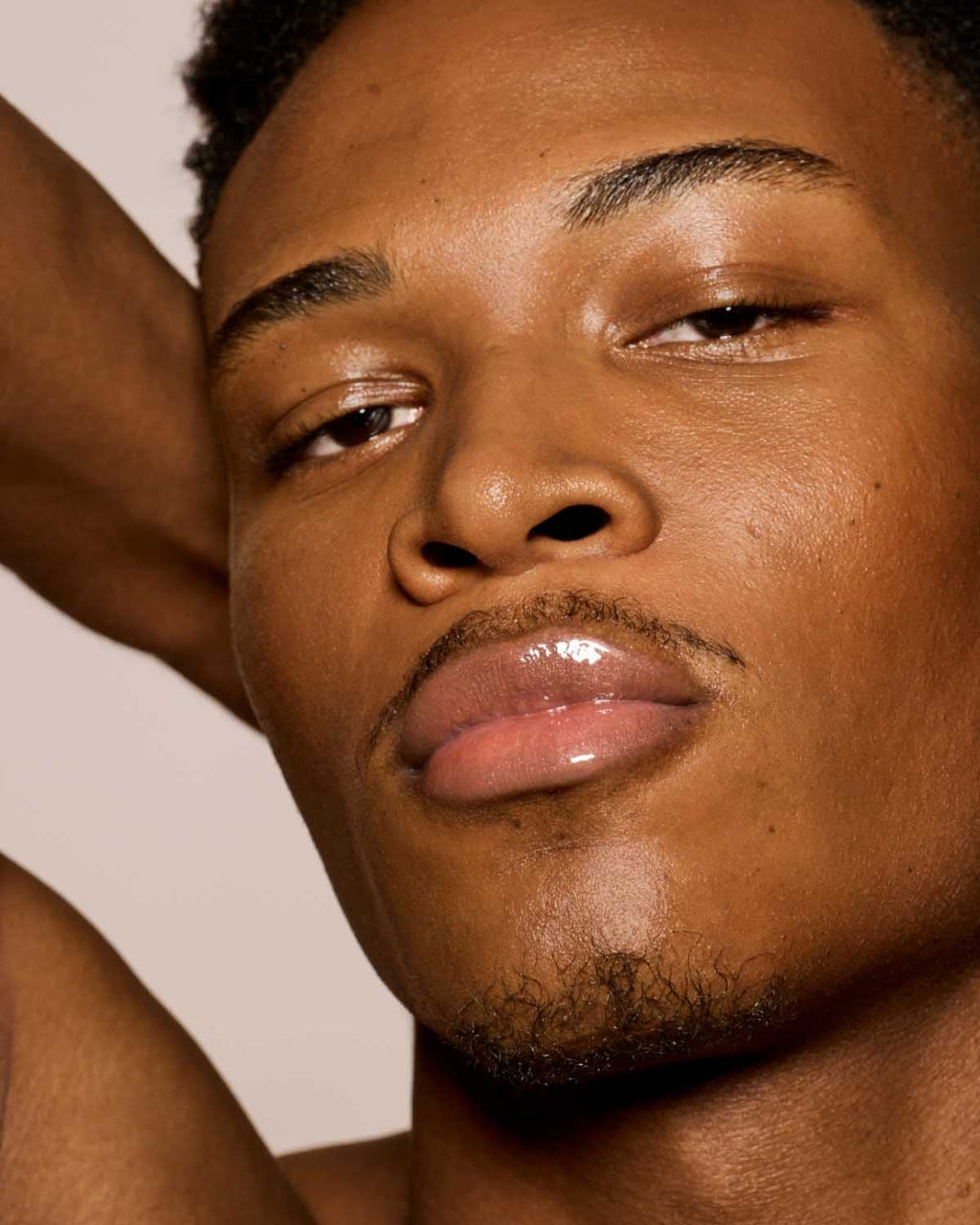 Gloss Bomb Universal Lip Luminizer — Fenty Glow